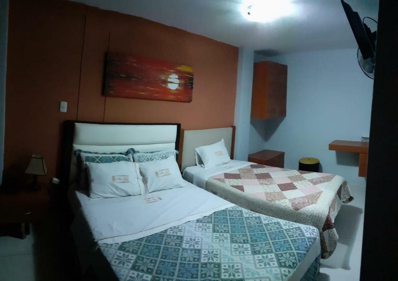 Villa Real Hotel & Suites Чиклайо Екстер'єр фото